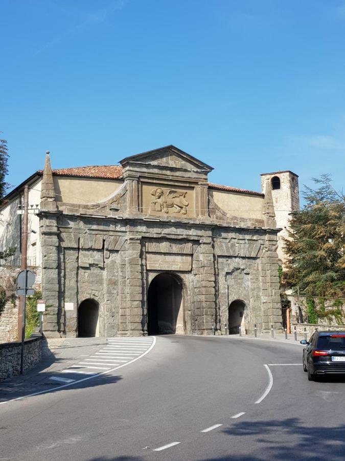 Charmerooms Palazzo Stampa Bergamo Ngoại thất bức ảnh
